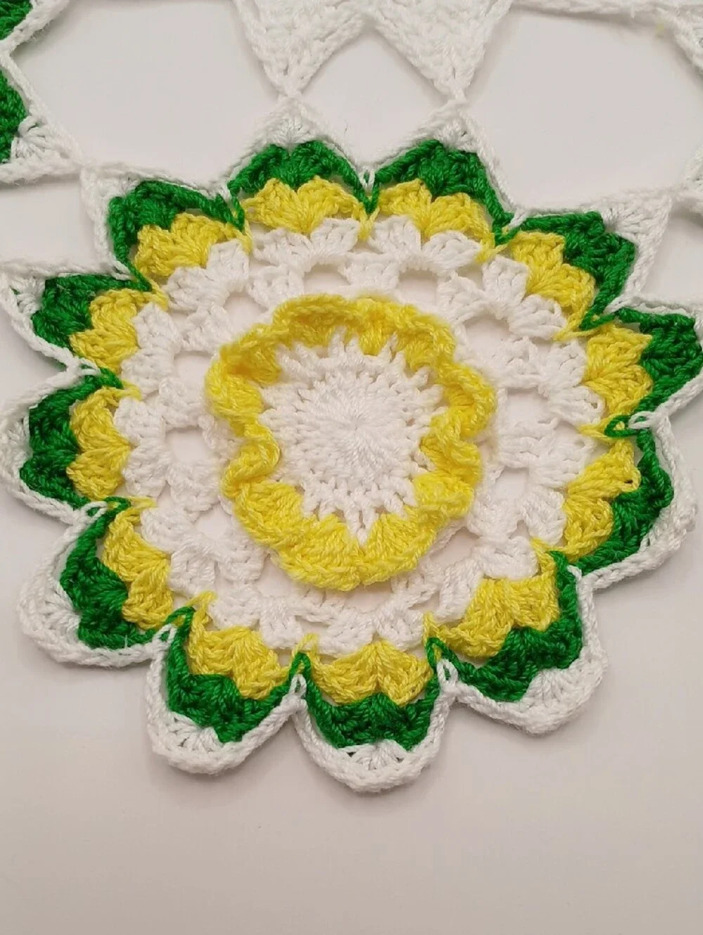READ Handmade Crochet Floral Doily